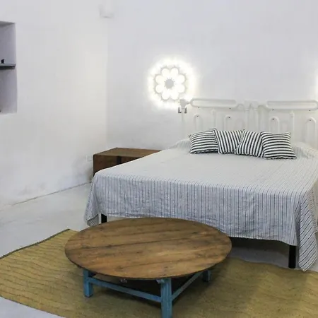 Sleeps 10 Pool Air Con Wifi